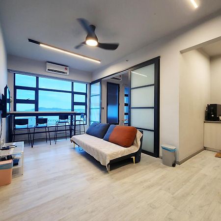 Jesselton Quay Kota Kinabalu City Centre By Lw Suites Exterior foto